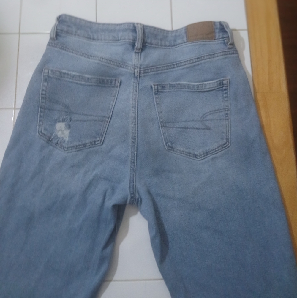 American Eagle-Mom Jean